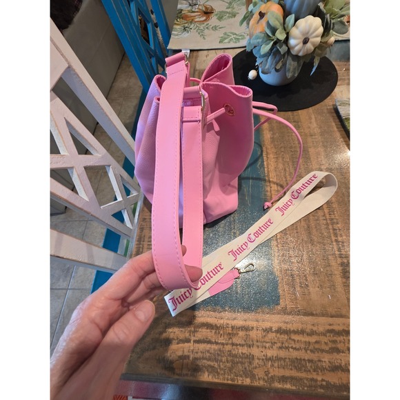 Juicy Couture Pink Faux Leather Drawstring Bucket Bag Crossbody Strap - Picture 6 of 6